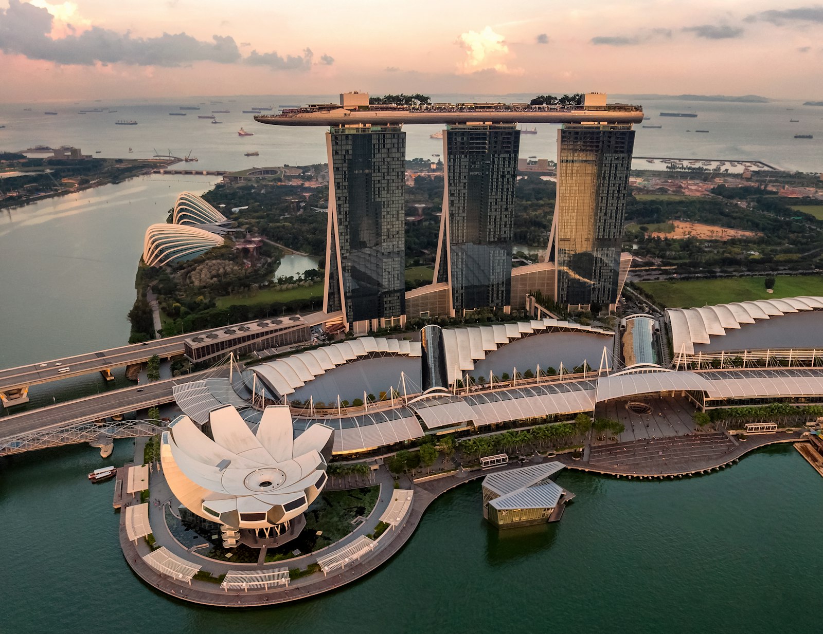 Singapore Marina Bay skyline, home of the fintech's licence remediation
